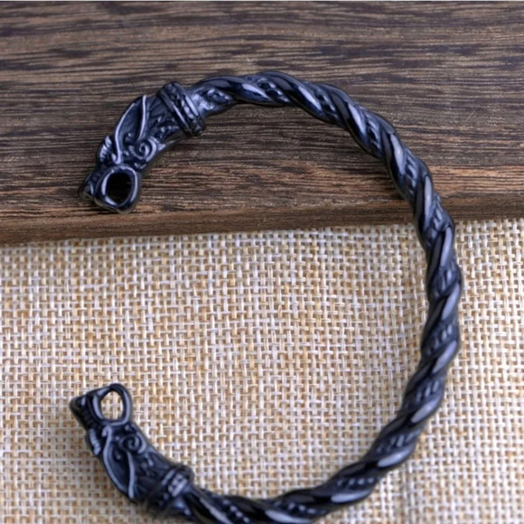 Black Stainless Steel Viking Wolves Geri and Freki Cuff Bracelet - Picture 3 of 8